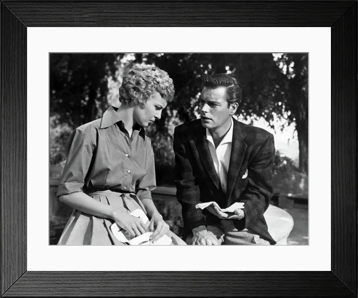 Framed Print : A KISS BEFORE DYING, Joanne Woodward, Robert Wagner, 1956