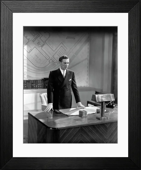 Framed Print : DODSWORTH, Walter Huston, 1936