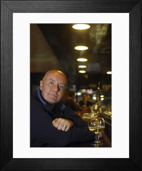 Framed Print : WELSHIrvine (1958). Writer. 2005. Oscar Elias / AISA / Everett Collection (184432)**US SALES ONLY**