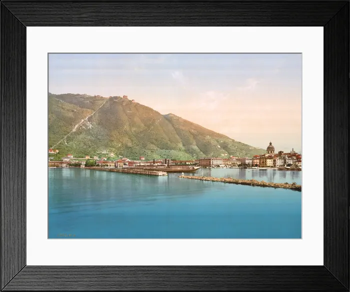 Framed Print : Italy, Lake Como, (Lago Di Como), the harbor, photochrom, circa early 1900s