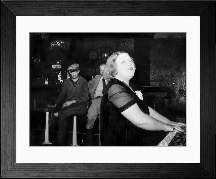 Framed Print : Nebraska, Mildred Irwin (right), entertainer in saloon at North Platte
