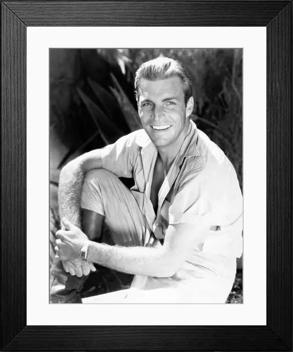 Framed Print : JUNGLE MAN, Buster Crabbe, 1941 Framed Print : JUNGLE MAN, Buster Crabbe, 1941