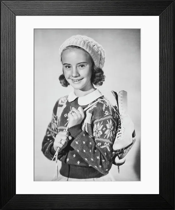 Framed Print : JUNIOR MISS, Peggy Ann Garner, 1945, TM & Copyright 20th Century Fox Film Corp. / courtesy Everett Collection Framed Print : JUNIOR MISS, Peggy Ann Garner, 1945, TM & Copyright 20th Century Fox Film Corp. / courtesy Everett Collection