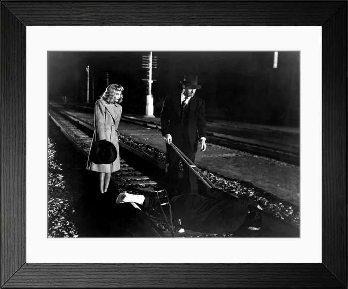Framed Print : DOUBLE INDEMNITY, Barbara Stanwyck, Fred MacMurray, 1944 Framed Print : DOUBLE INDEMNITY, Barbara Stanwyck, Fred MacMurray, 1944
