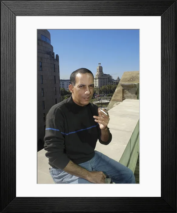 Framed Print : BAMBARENSergio (1958). Writer. 2005. Oscar Elias / AISA / Everett Collection (184439)**US SALES ONLY**