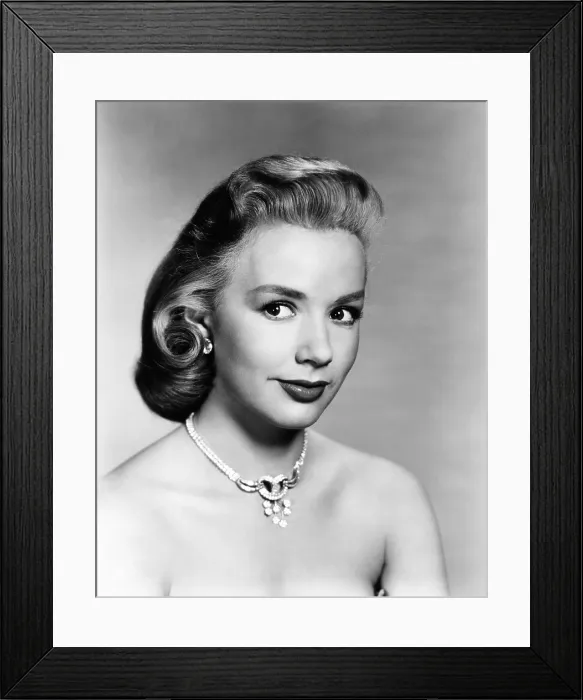 Framed Print : AIN'T MISBEHAVIN, Piper Laurie, 1955 Framed Print : AIN'T MISBEHAVIN, Piper Laurie, 1955