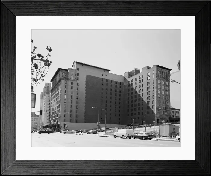 Framed Print : Los Angeles, Subway Terminal Building