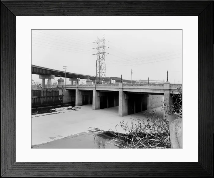 Framed Print : Los Angeles, detail of Washington Boulevard Bridge, California, photograph circa late 1970s