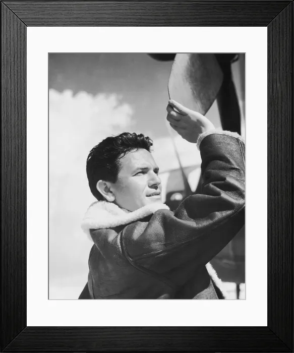 Framed Print : AIR FORCE, John Garfield, 1943 Framed Print : AIR FORCE, John Garfield, 1943