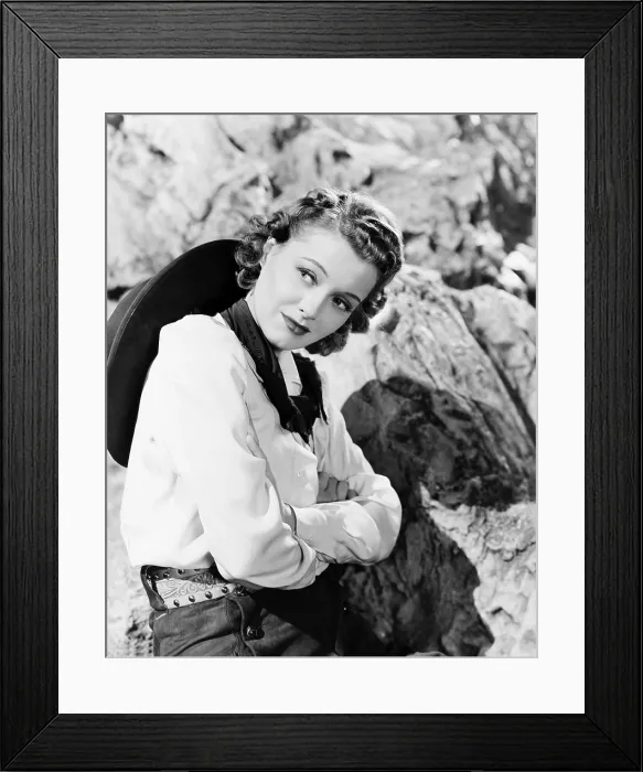 Framed Print : BUCK BENNY RIDES AGAIN, Ellen Drew, 1940