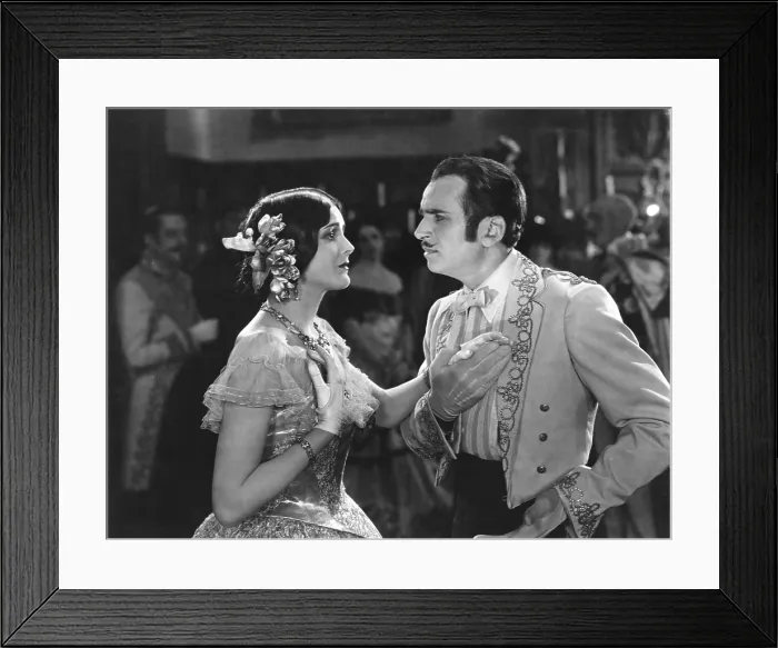 Framed Print : DON Q SON OF ZORRO, from left: Mary Astor, Douglas Fairbanks, 1925 Framed Print : DON Q SON OF ZORRO, from left: Mary Astor, Douglas Fairbanks, 1925
