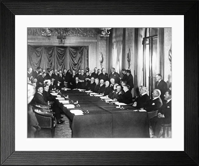 Framed Print : Opening session of Second Reparations Conference for restructuring German payments. Feb. 1929. Owen D. Young, as chairman is seated at the head of the table, with J.P. Morgan Jr