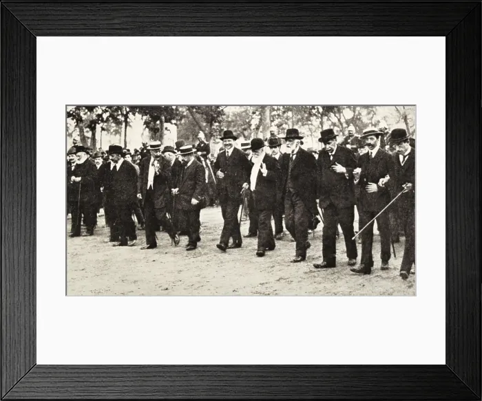 Framed Print : Spain (1923). Demonstration of the Conjuncin Republicano-Socialista in Madrid. AISA / Everett Collection**US SALES ONLY**