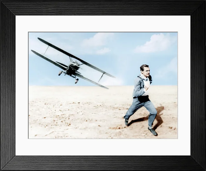 Framed Print : NORTH BY NORTHWEST, Cary Grant, 1959