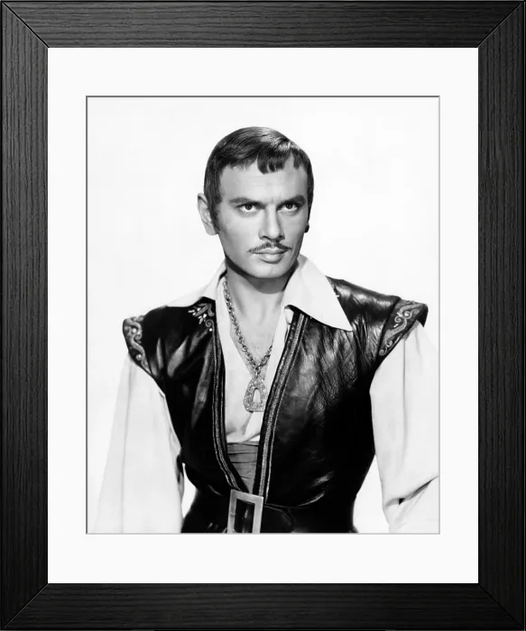 Framed Print : THE BUCCANEER, Yul Brynner, 1958