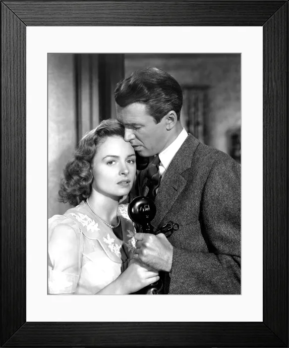 Framed Print : IT'S A WONDERFUL LIFE, Donna Reed, James Stewart, 1946