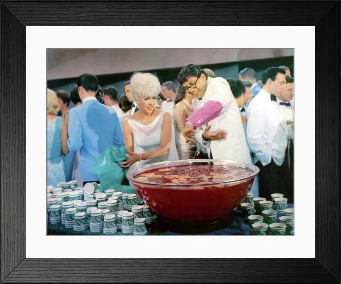 Framed Print : THE NUTTY PROFESSOR, Stella Stevens, Jerry Lewis, 1963 Framed Print : THE NUTTY PROFESSOR, Stella Stevens, Jerry Lewis, 1963