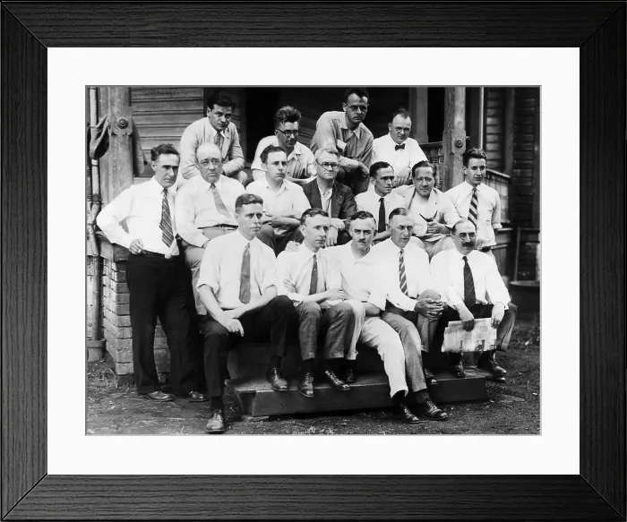 Framed Print : Some of the scientists and lawyers who rallied for the defense of evolution at the Scopes Trial, 1925.. Courtesy: CSU Archives / Everett Collection Framed Print : Some of the scientists and lawyers who rallied for the defense of evolution at the Scopes Trial, 1925.. Courtesy: CSU Archives / Everett Collection