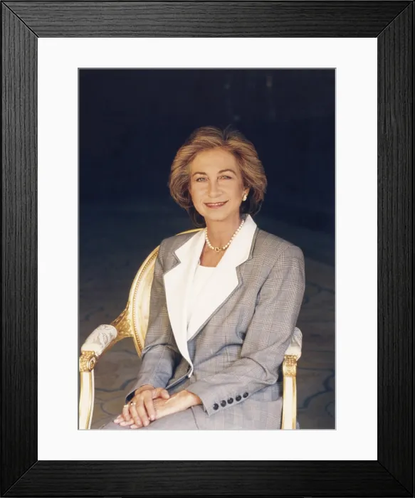 Framed Print : SOPHIA of Greece (1938). AISA / Everett Collection**US SALES ONLY**