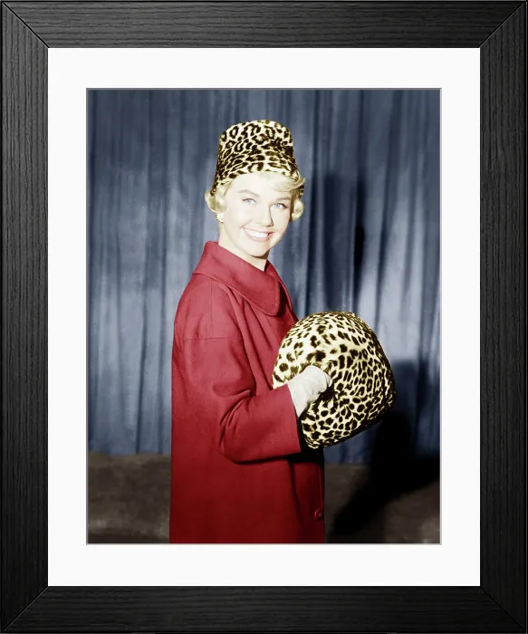 Framed Print : PILLOW TALK, Doris Day, 1959