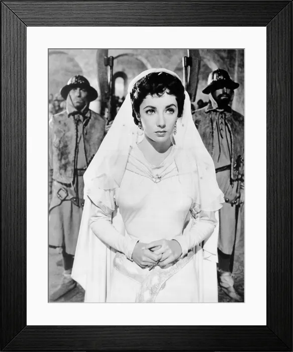 Framed Print : IVANHOE, Elizabeth Taylor, 1952 Framed Print : IVANHOE, Elizabeth Taylor, 1952
