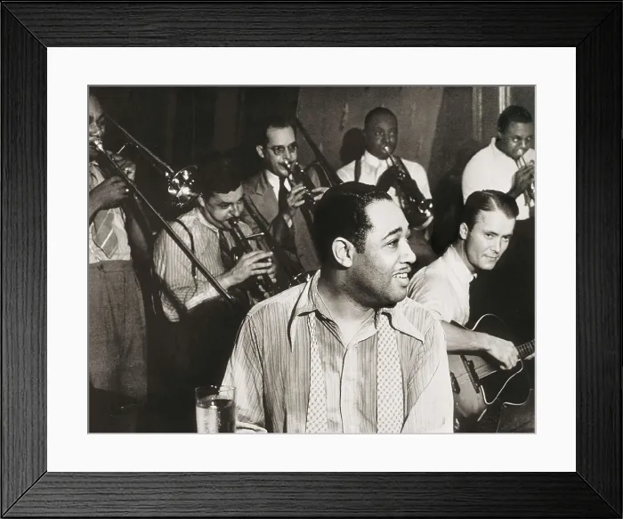 Framed Print : ELLINGTON, Duke (1899-1947). Duke Ellington in a performance with the guitarist Eddie Condor (right). AISA / Everett Collection**US SALES ONLY** Framed Print : ELLINGTON, Duke (1899-1947). Duke Ellington in a performance with the guitarist Eddie Condor (right). AISA / Everett Collection**US SALES ONLY**