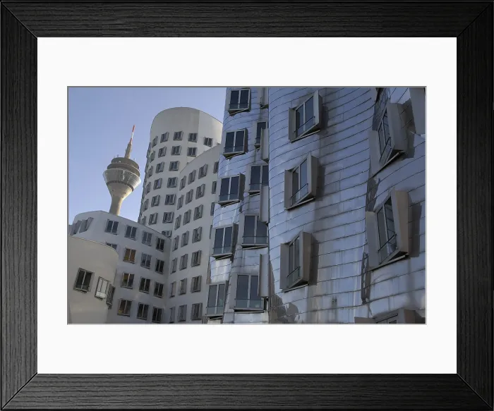 Framed Print : GEHRY, Frank (1929). GERMANY. Dsseldorf. Building complex located at the Media Harbour Framed Print : GEHRY, Frank (1929). GERMANY. Dsseldorf. Building complex located at the Media Harbour