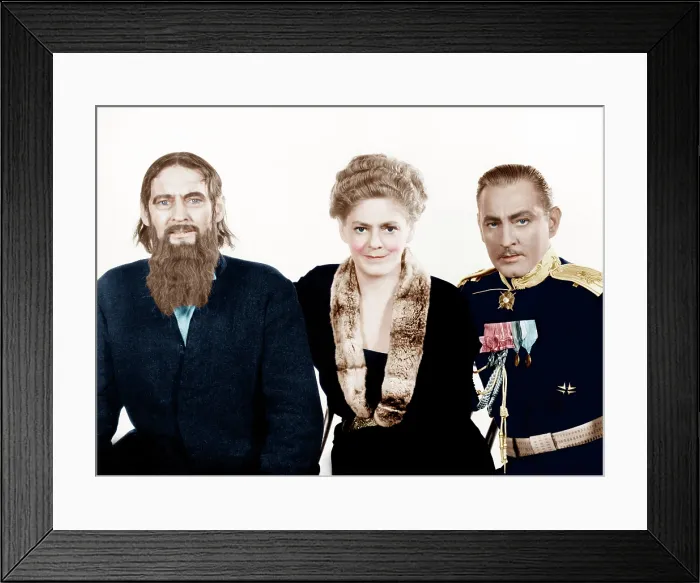 Framed Print : RASPUTIN AND THE EMPRESS, from left: Lionel Barrymore, Ethel Barrymore, John Barrymore, 1932