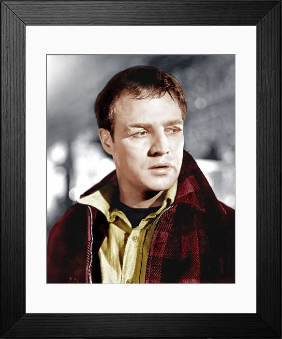 Framed Print : ON THE WATERFRONT, Marlon Brando, 1954 Framed Print : ON THE WATERFRONT, Marlon Brando, 1954