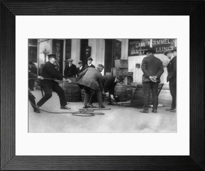 Framed Print : Prohibition, prohibition officers raiding the lunch room of 922 Pennsylvania Avenue, Washington DC, April 25, 1923 Framed Print : Prohibition, prohibition officers raiding the lunch room of 922 Pennsylvania Avenue, Washington DC, April 25, 1923