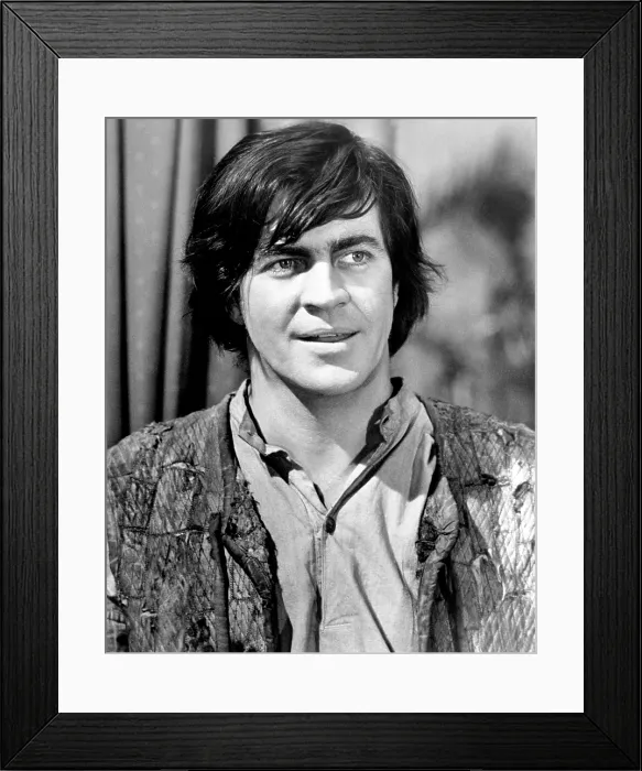 Framed Print : THE FIXER, Alan Bates, 1968
