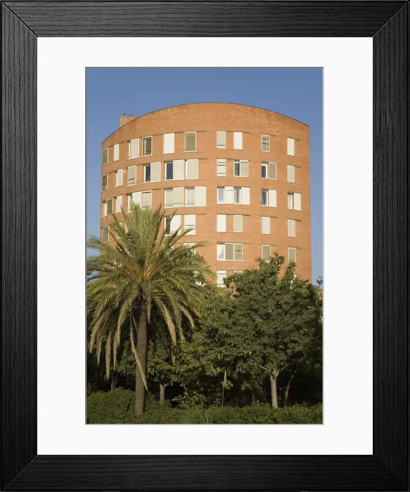 Framed Print : SPAIN. Barcelona. Olympic Village. Flat building designed by MBM architects (Josep Martorell, Oriol Bohigas and David Mackay), 1994. Architecture