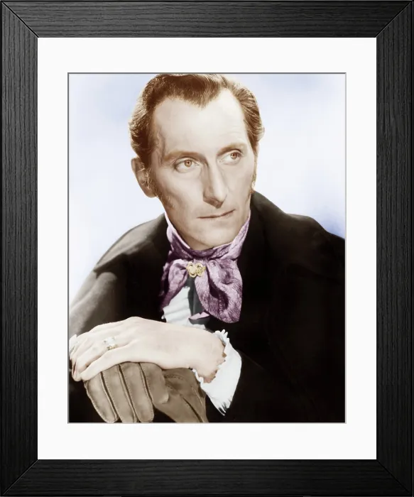Framed Print : THE REVENGE OF FRANKENSTEIN, Peter Cushing, 1958