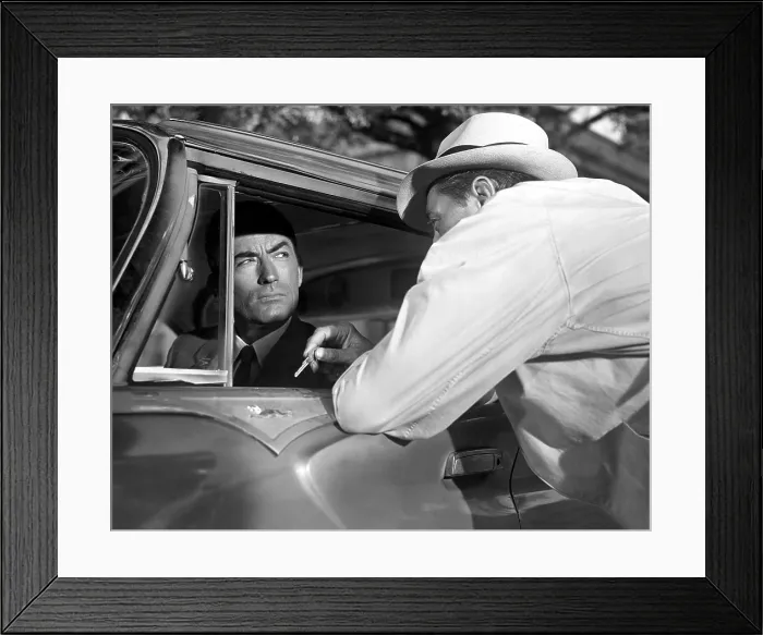 Framed Print : CAPE FEAR, Gregory Peck, Robert Mitchum, 1962, confrontation at the car