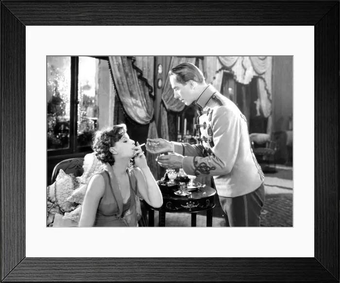 Framed Print : FLESH AND THE DEVIL, Greta Garbo, Lars Hanson, 1926 Framed Print : FLESH AND THE DEVIL, Greta Garbo, Lars Hanson, 1926