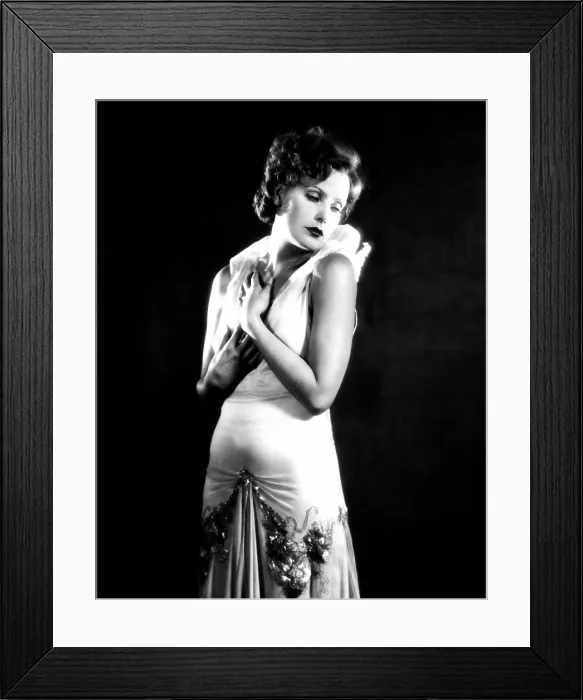 Framed Print : FLESH AND THE DEVIL, Greta Garbo, 1926 Framed Print : FLESH AND THE DEVIL, Greta Garbo, 1926