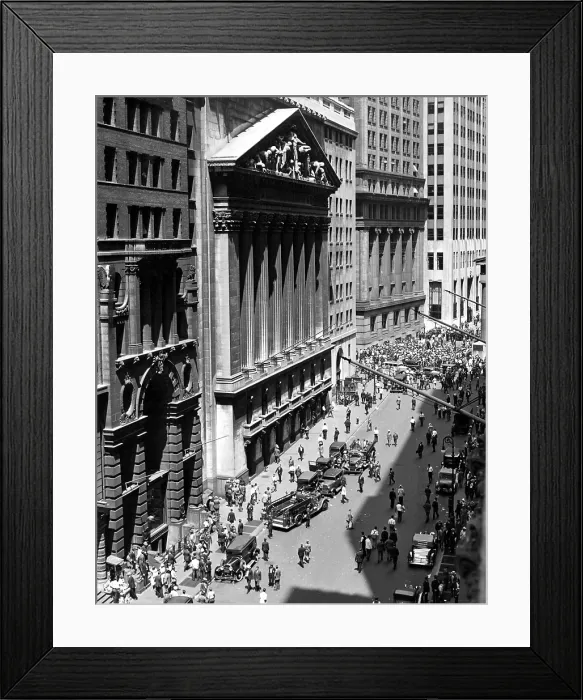 Framed Print : Acrid fumes from a tear-gas bomb spread through the N.Y. Stock Exchange; photo shows emergency wagons outside the exchange. N.Y.C. August 4, 1933