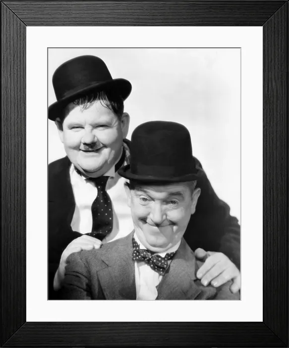 Framed Print : THE FLYING DEUCES, from left: Oliver Hardy, Stan Laurel, 1939