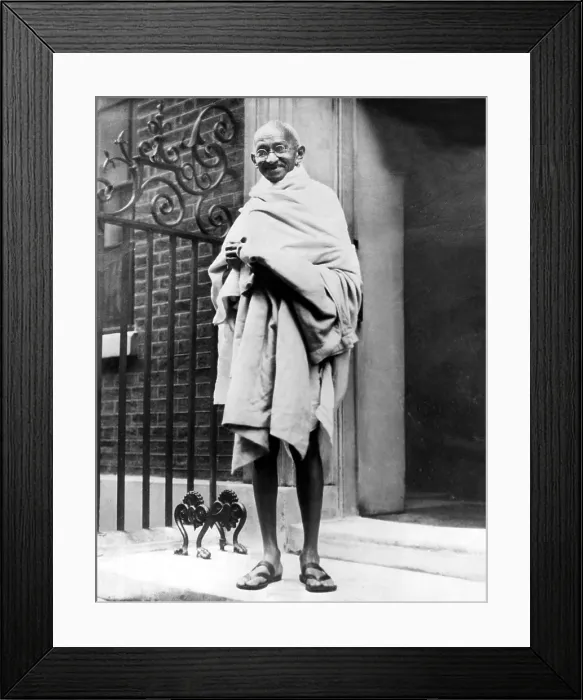 Framed Print : Mahatma Gandhi in1931.. Courtesy: CSU Archives / Everett Collection Framed Print : Mahatma Gandhi in1931.. Courtesy: CSU Archives / Everett Collection