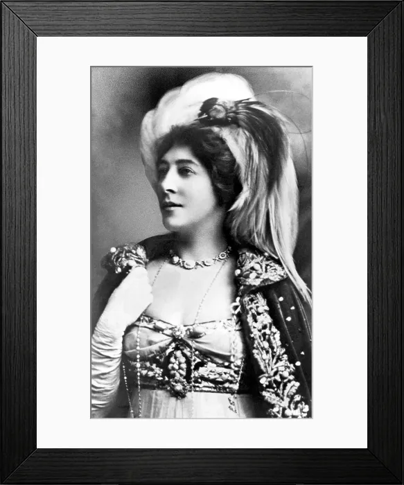 Framed Print : Lillie Langtry in Mademoiselle Mars at the Imperial Theater, 1902.. Courtesy: CSU Archives  /  Everett Collection