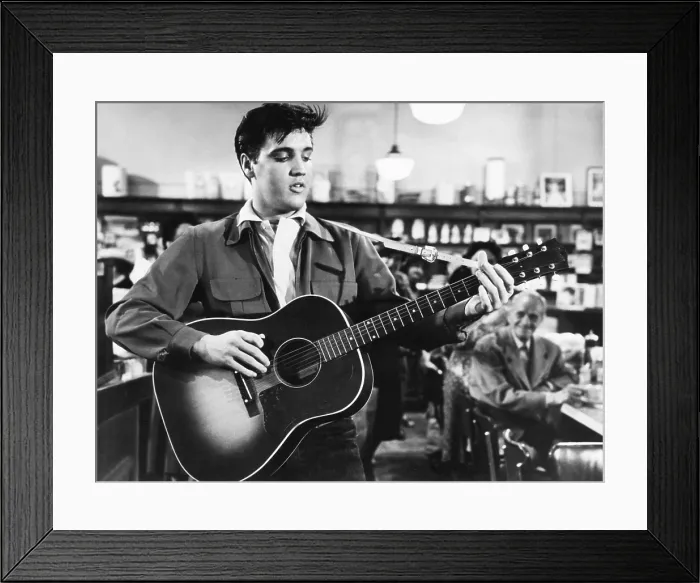 Framed Print : KING CREOLE, Elvis Presley, 1958