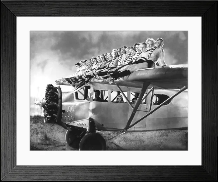 Framed Print : FLYING DOWN TO RIO, 1933, Flying Down To Rio musical number Framed Print : FLYING DOWN TO RIO, 1933, Flying Down To Rio musical number