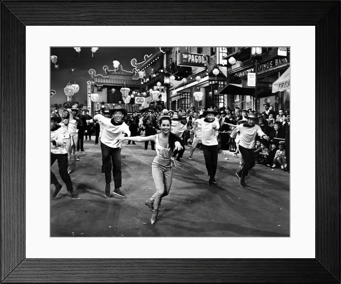 Framed Print : FLOWER DRUM SONG, Nancy Kwan, 1961