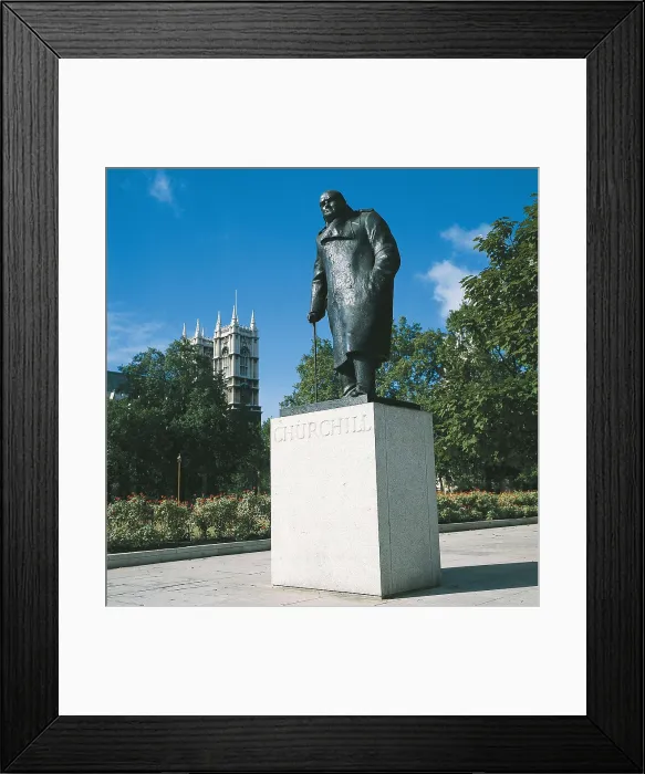 Framed Print : Churchill, Sir Winston Leonard Spencer (1874-1965). Monument to Winston Churchill placed at the Parliament Square. Sculpture on bronze. UNITED KINGDOM. ENGLAND. GREATER LONDON Framed Print : Churchill, Sir Winston Leonard Spencer (1874-1965). Monument to Winston Churchill placed at the Parliament Square. Sculpture on bronze. UNITED KINGDOM. ENGLAND. GREATER LONDON