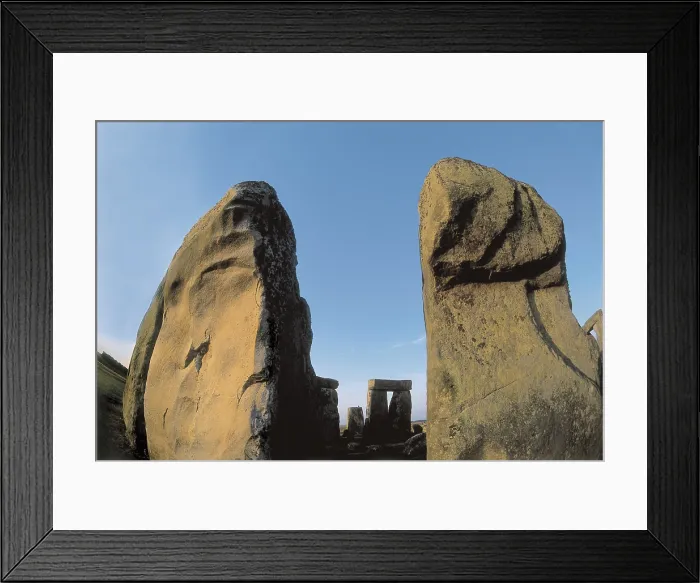 Framed Print : Stonehenge. UNITED KINGDOM. ENGLAND. SOUTH WEST ENGLAND. Amesbury. Stonehenge. Neolithic and Bronze Age megalithic monument (c. 1700-1300 BC). Bronze Age. ; Neolithic art