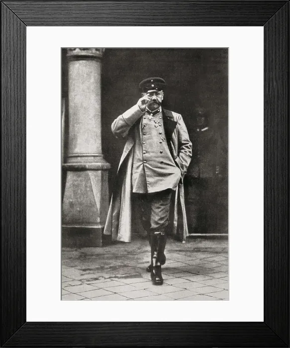 Framed Print : First World War. 1915. Paul von Hindenburg as commander-in-chief of the German troops of the Eastern front. AISA / Everett Collection**US SALES ONLY**