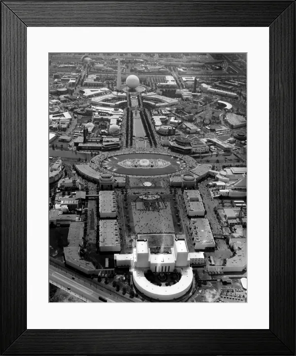 Framed Print : The 1939 World's Fair, Flushing Meadows-Corona Park, New York, circa 1939. Courtesy: CSU Archives / Everett Collection