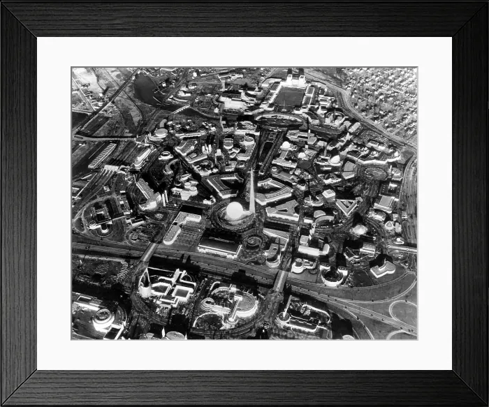 Framed Print : Aerial view of the 1939 New York World's Fair, Flushing, New York. Courtesy: CSU Archives / Everett Collection