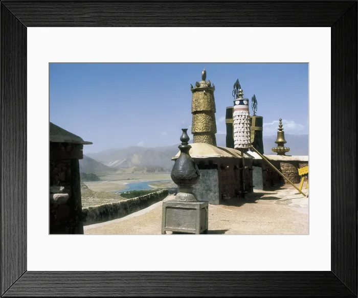 Framed Print : Potala Palace. CHINA. Rebuilt in 17th c. Tibetan art. AISA / Everett Collection**US SALES ONLY** Framed Print : Potala Palace. CHINA. Rebuilt in 17th c. Tibetan art. AISA / Everett Collection**US SALES ONLY**