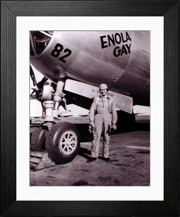 Framed Print : Colonel Paul Tibbets in front of the Enola Gay, ROSWELL ARMY AIR FIELD, New Mexico 1945